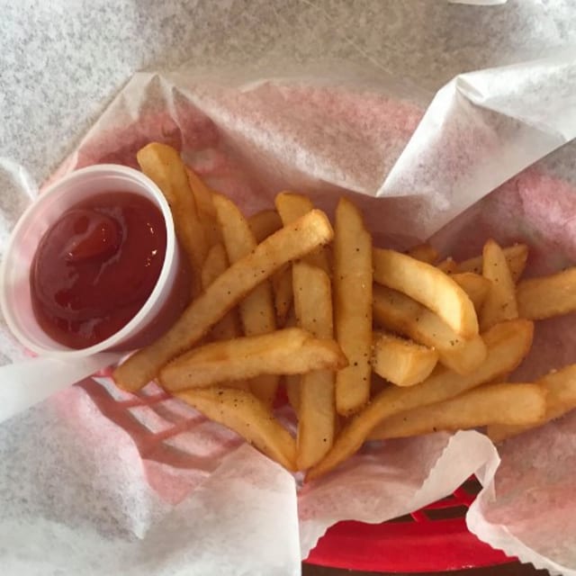 LARGE FRIES.