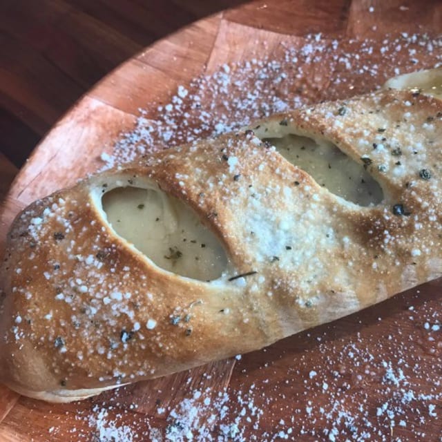 SMALL CLASSIC STROMBOLI.
