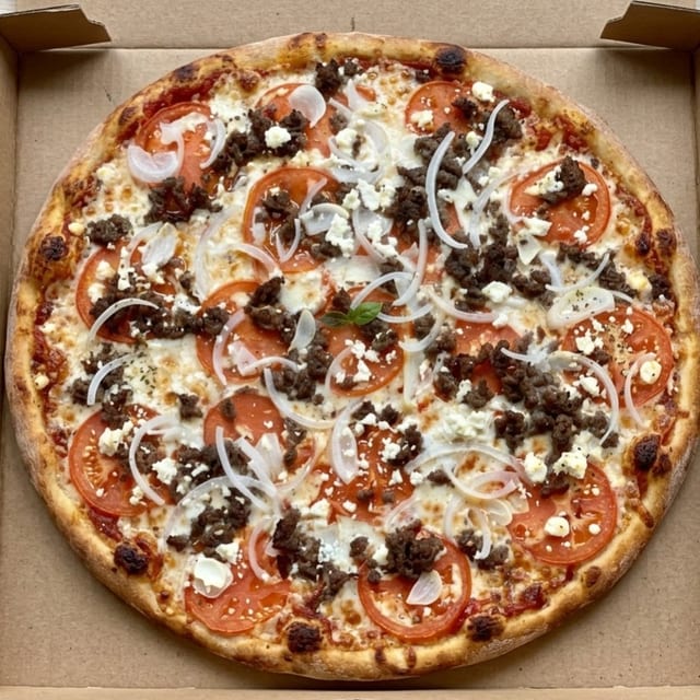 MEDIUM MEDITERRANEAN PIZZA.