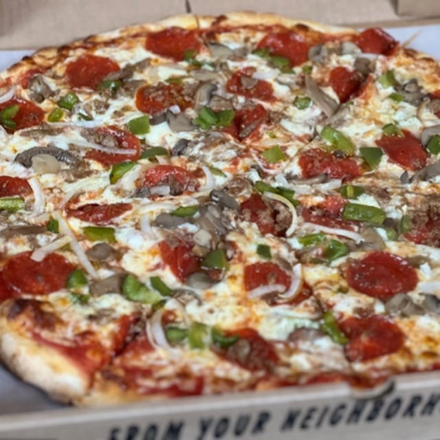 LARGE SPECIAL PIZZA.